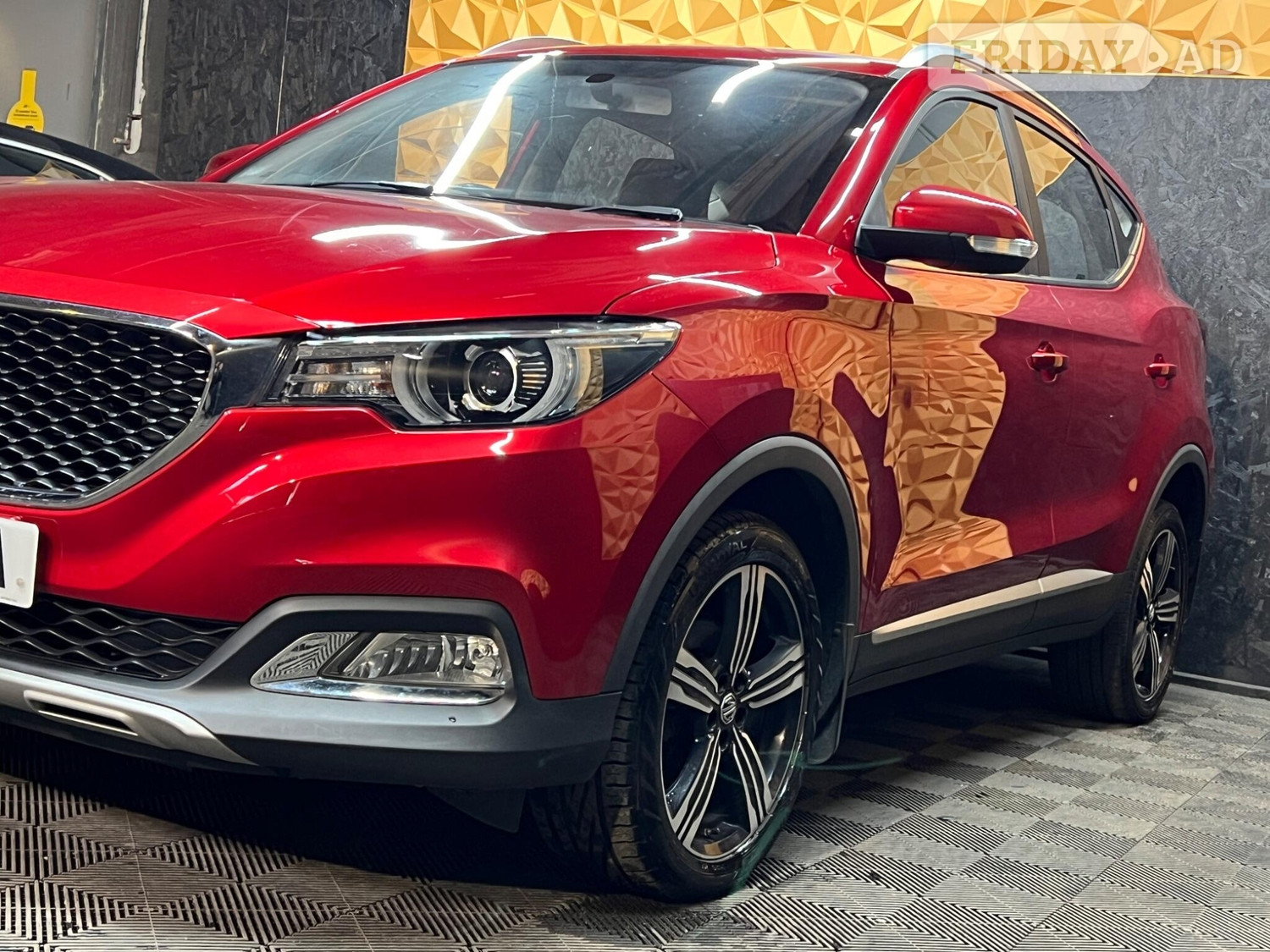 [ berth ]MG ZS