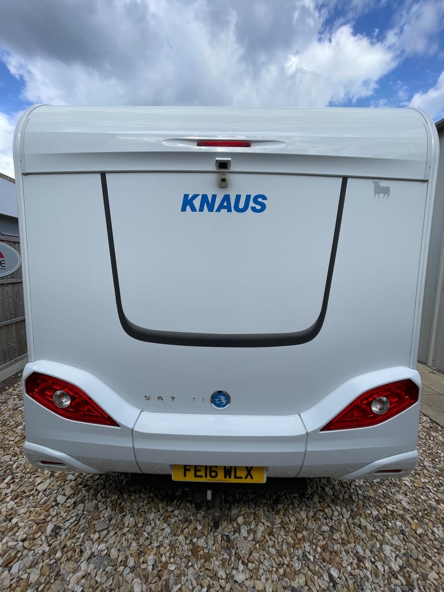 Knaus Sky Ti 650 MF 2016 - Motorhomes & Caravans in Poole