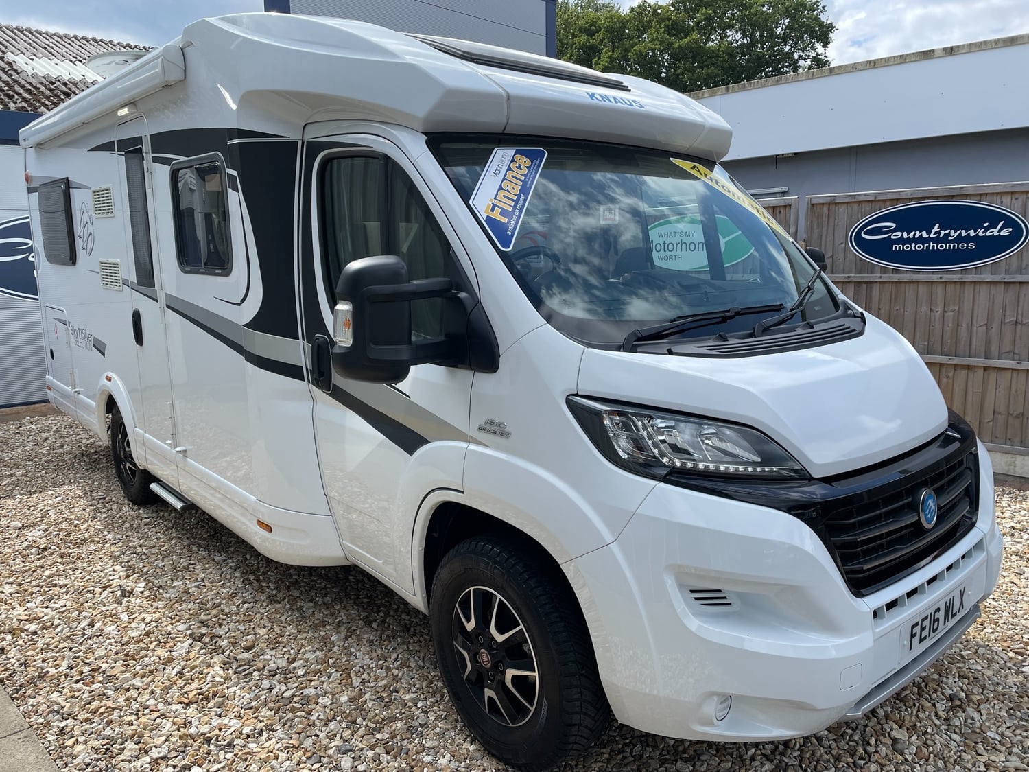 Knaus Sky Ti 650 MF 2016 - Motorhomes & Caravans