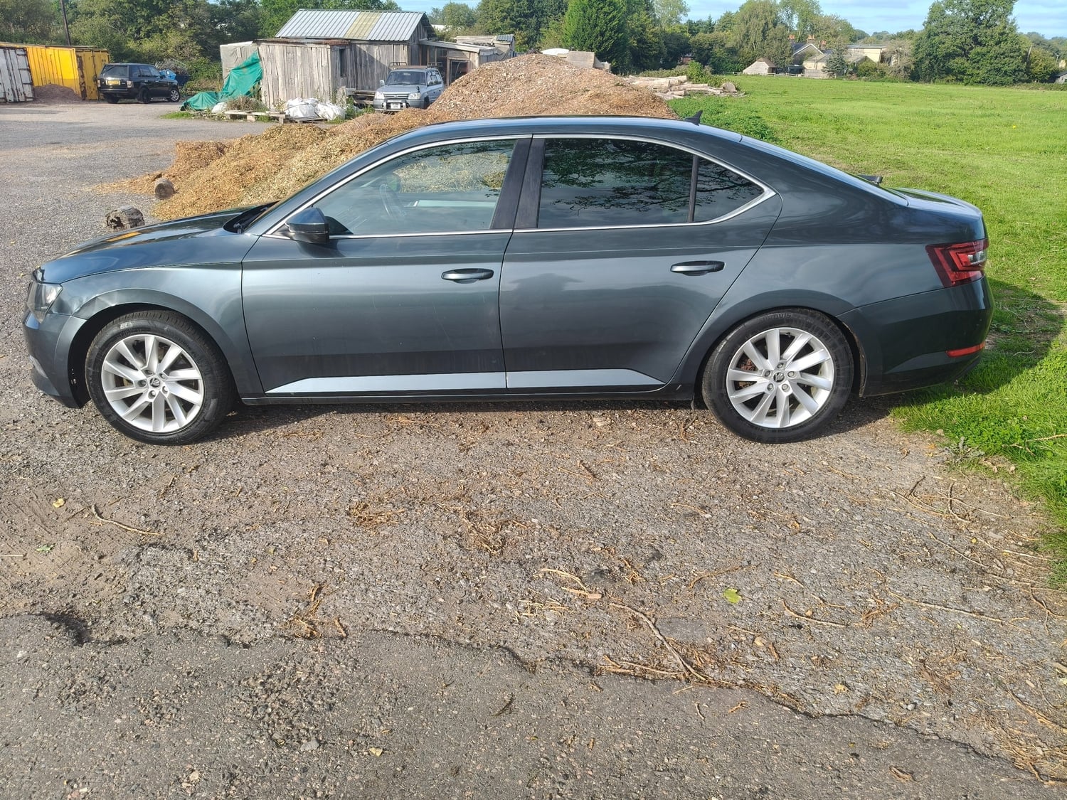 [ berth ]Skoda Superb