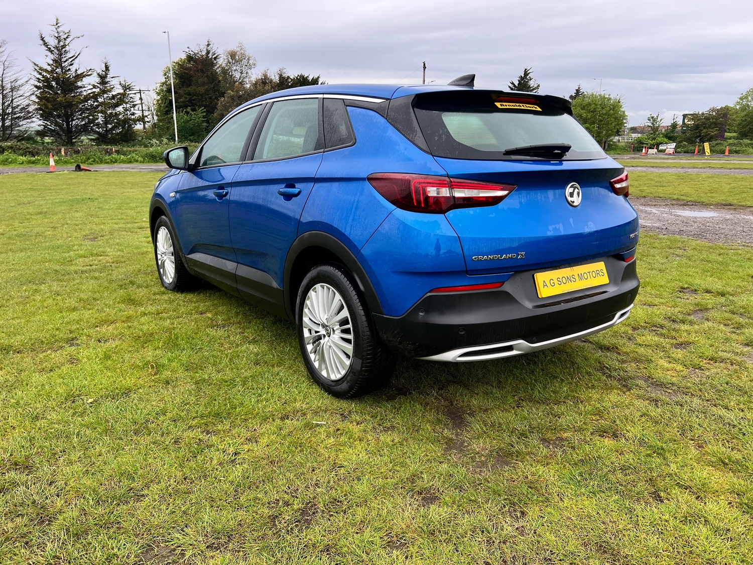 [ berth ]Vauxhall Grandland X
