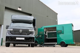 Seeker UK Relay  Citroen Horsebox