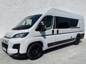 Auto-Trail 68 XL Expedition  Campervan for sale