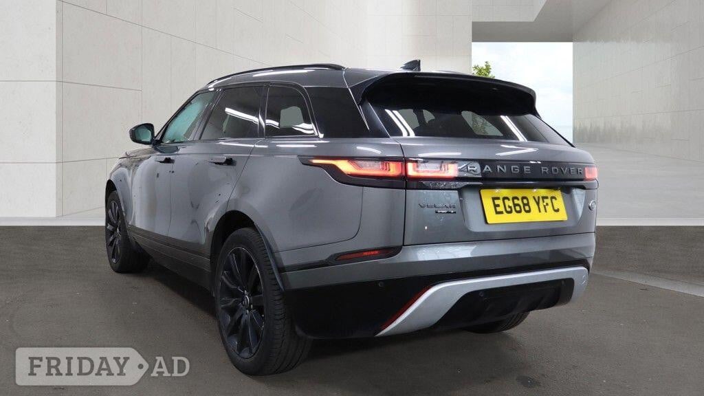 [ berth ]Land Rover Range Rover Velar