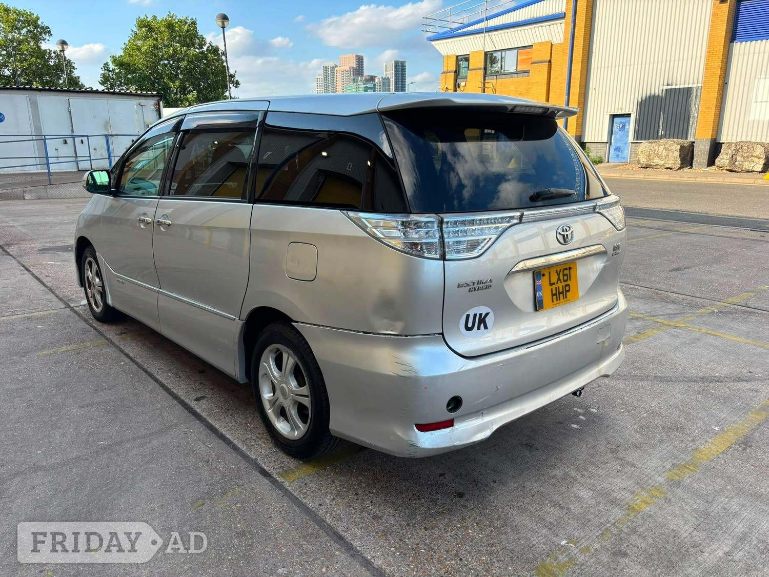 Toyota Estima 2017 - Cars in Wembley