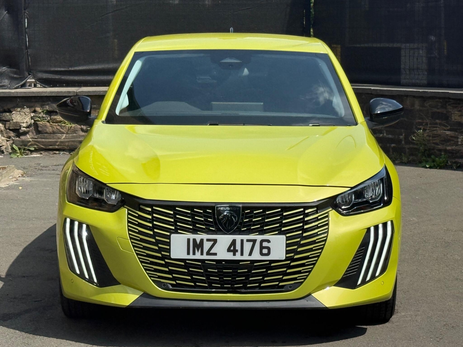 Peugeot 208 2025 - Cars