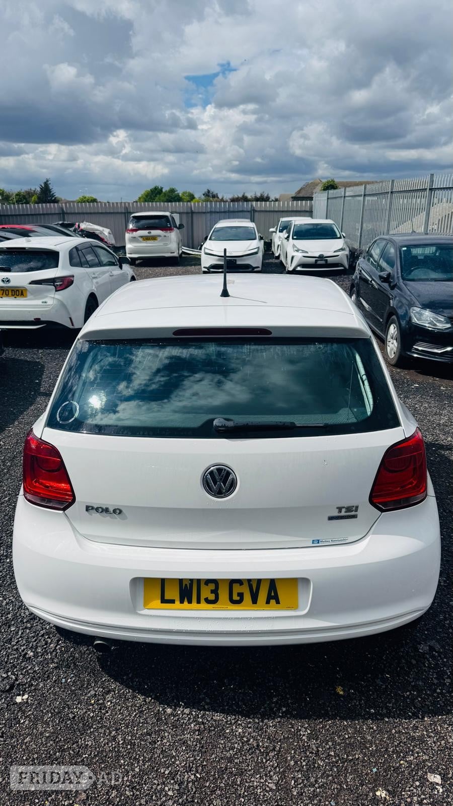 Volkswagen Polo 2013 - Cars in Rainham