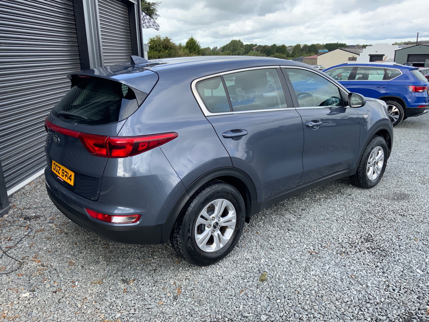 [ berth ]Kia Sportage