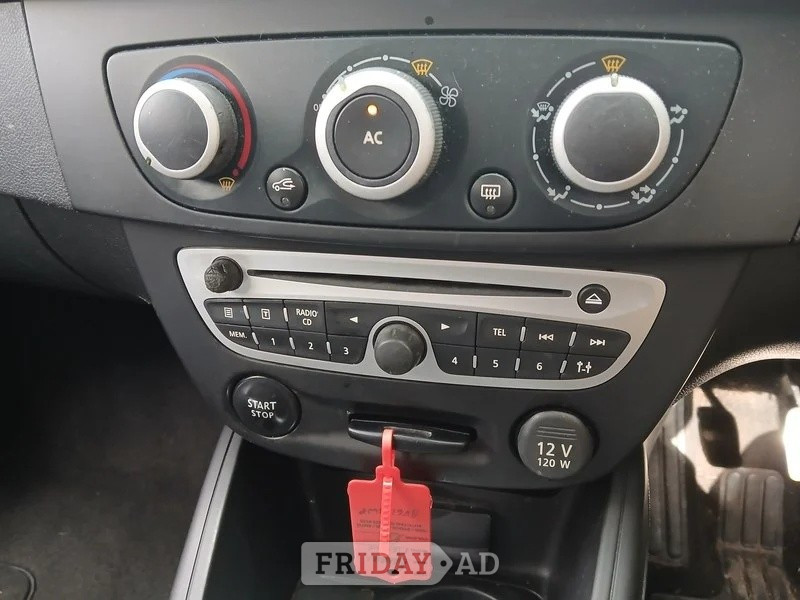 Renault Megane 2011 - Cars