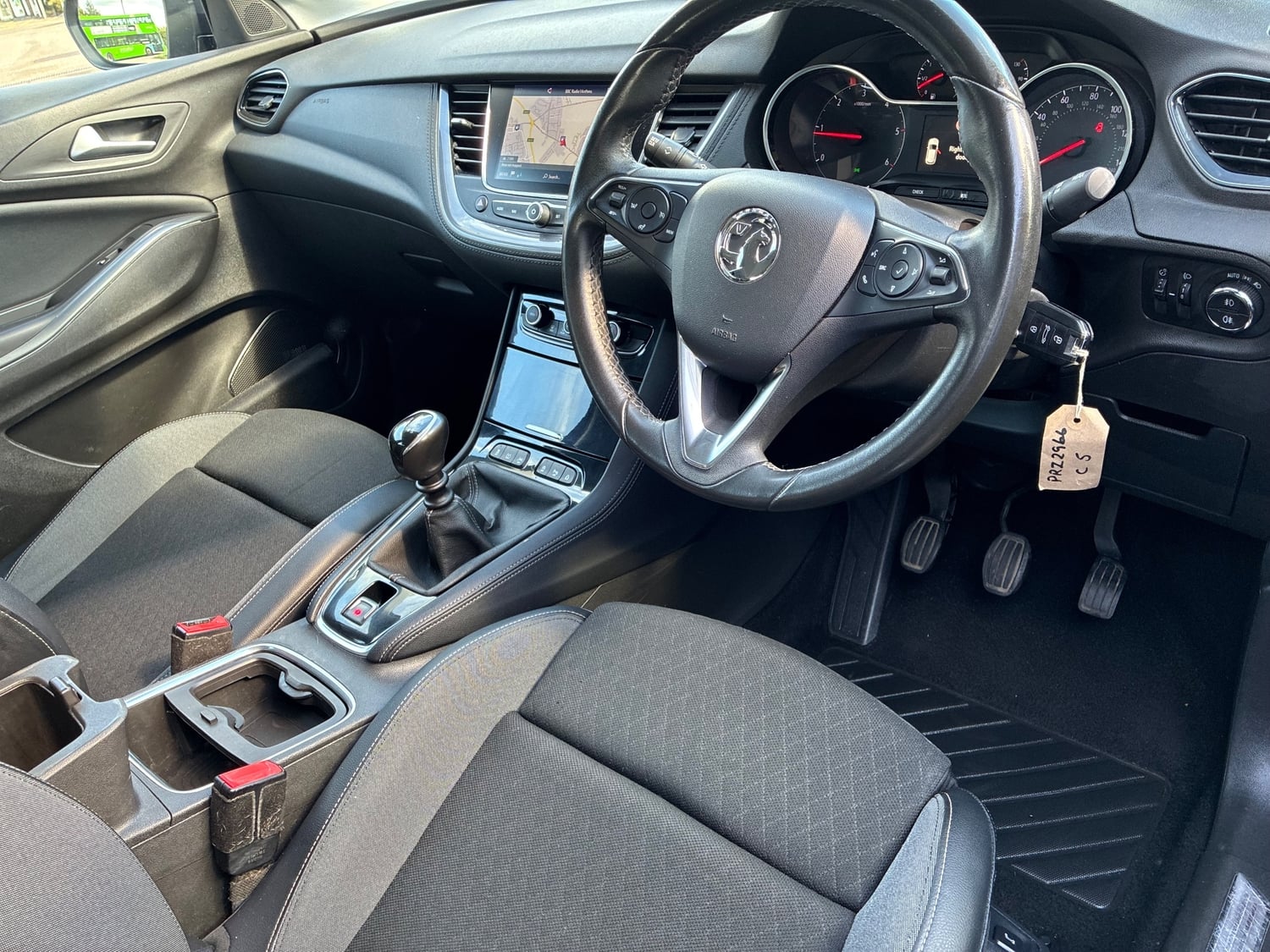 Vauxhall Grandland X 2019 - Cars in Leicester
