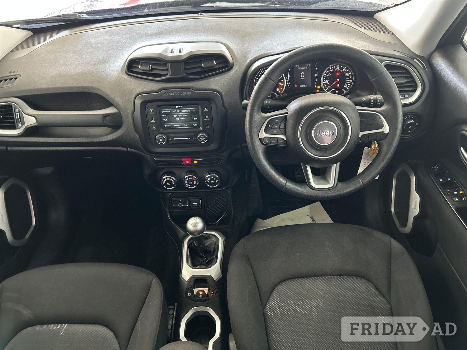 Jeep Renegade 2015 - Cars