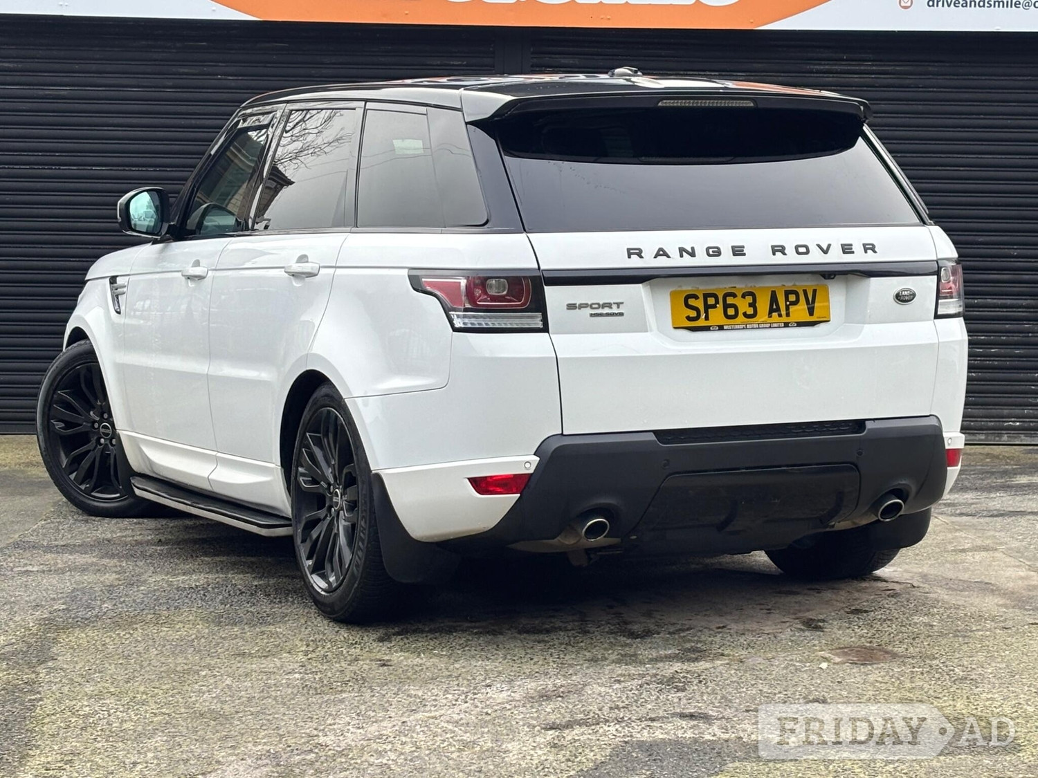 Land Rover Range Rover Sport 2013 - Cars in Accrington