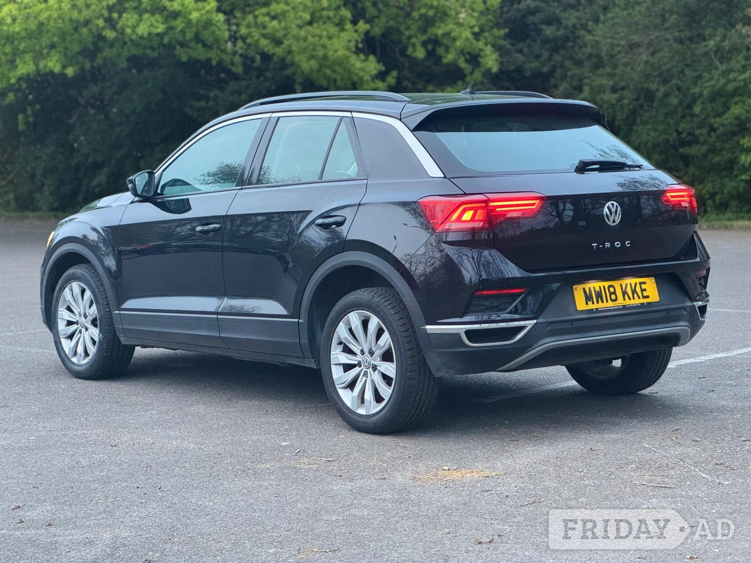 Volkswagen T-Roc 2018 - Cars in Romford