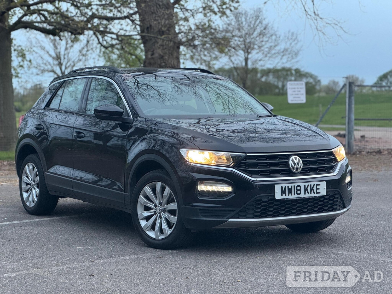 Volkswagen T-Roc 2018 in Romford