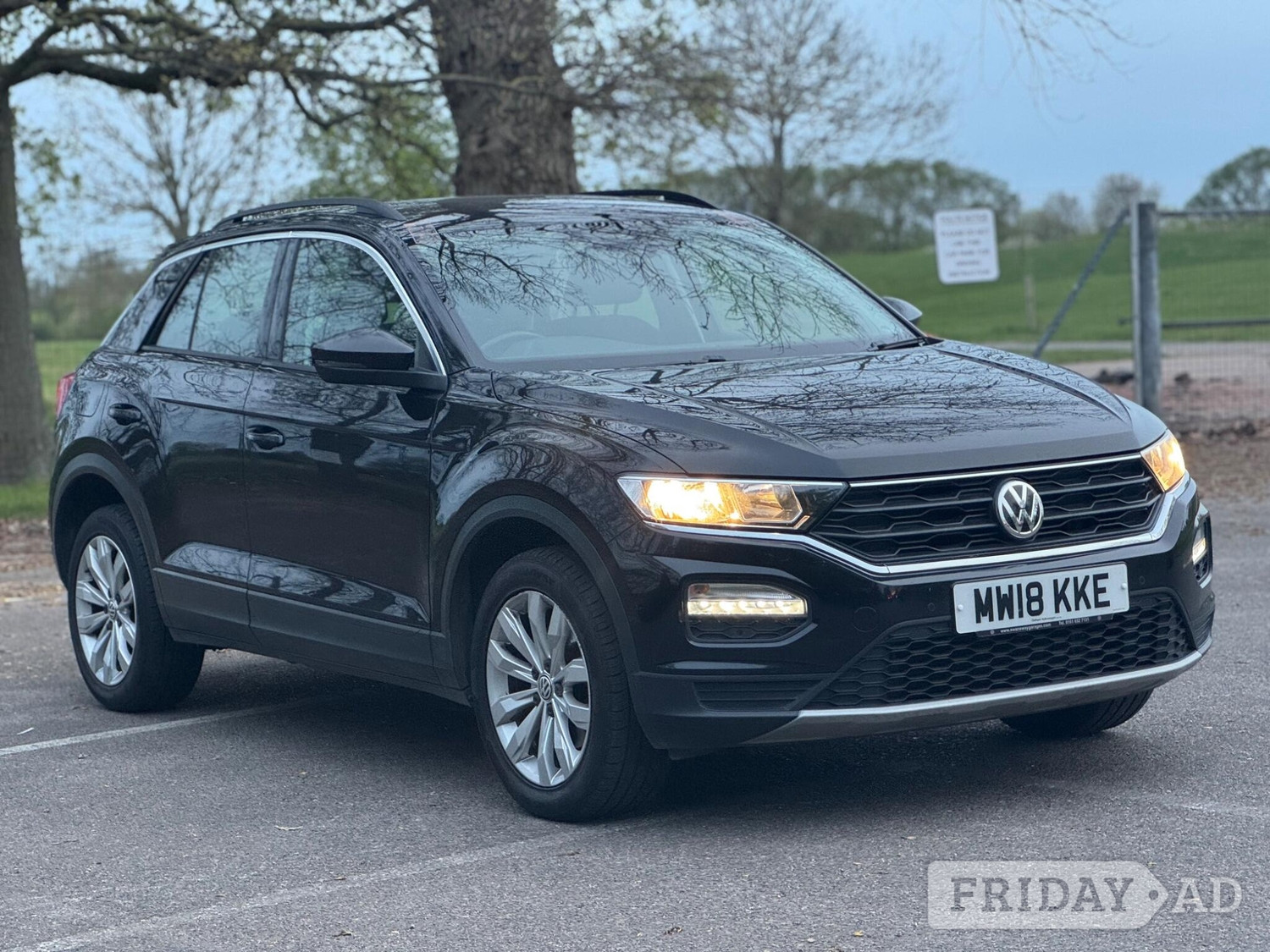 Volkswagen T-Roc 2018 - Cars
