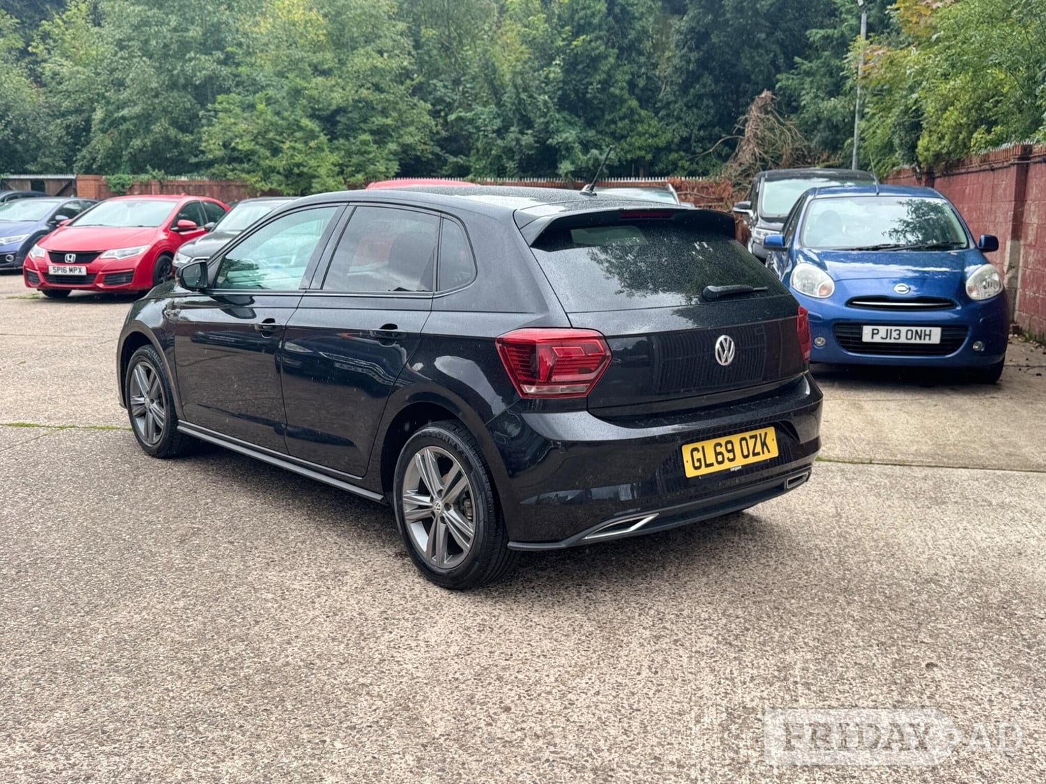 Volkswagen Polo 2020 - Cars