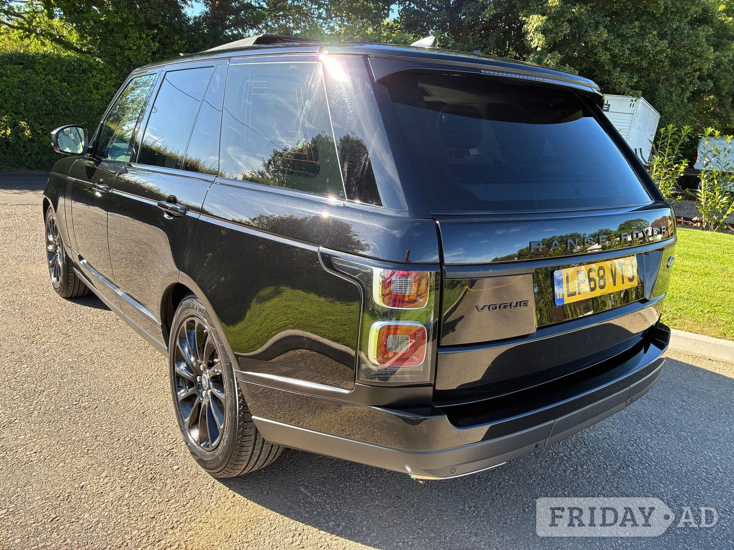 Land Rover Range Rover 2019 - Cars in Sevenoaks