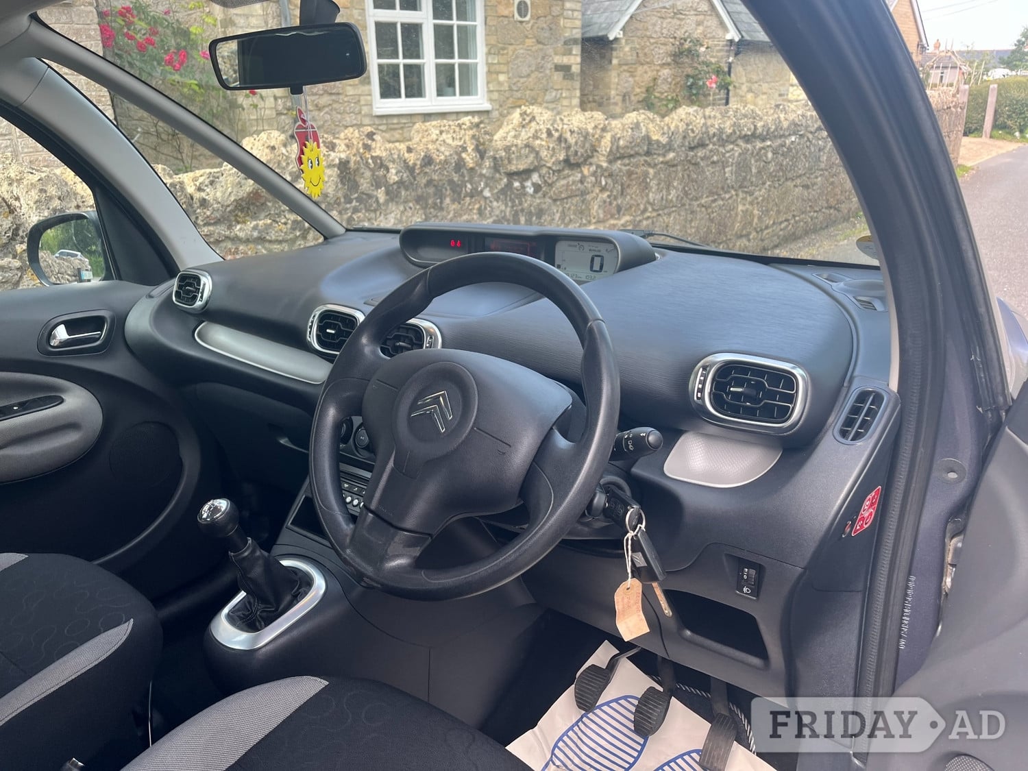 [ berth ]Citroen C3 Picasso