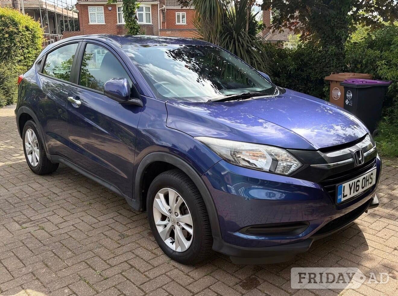 Honda HR-V 2016 in Ealing