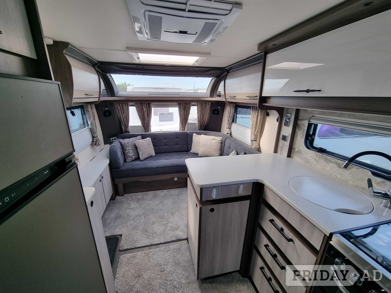 Coachman Lusso II Highbridge
