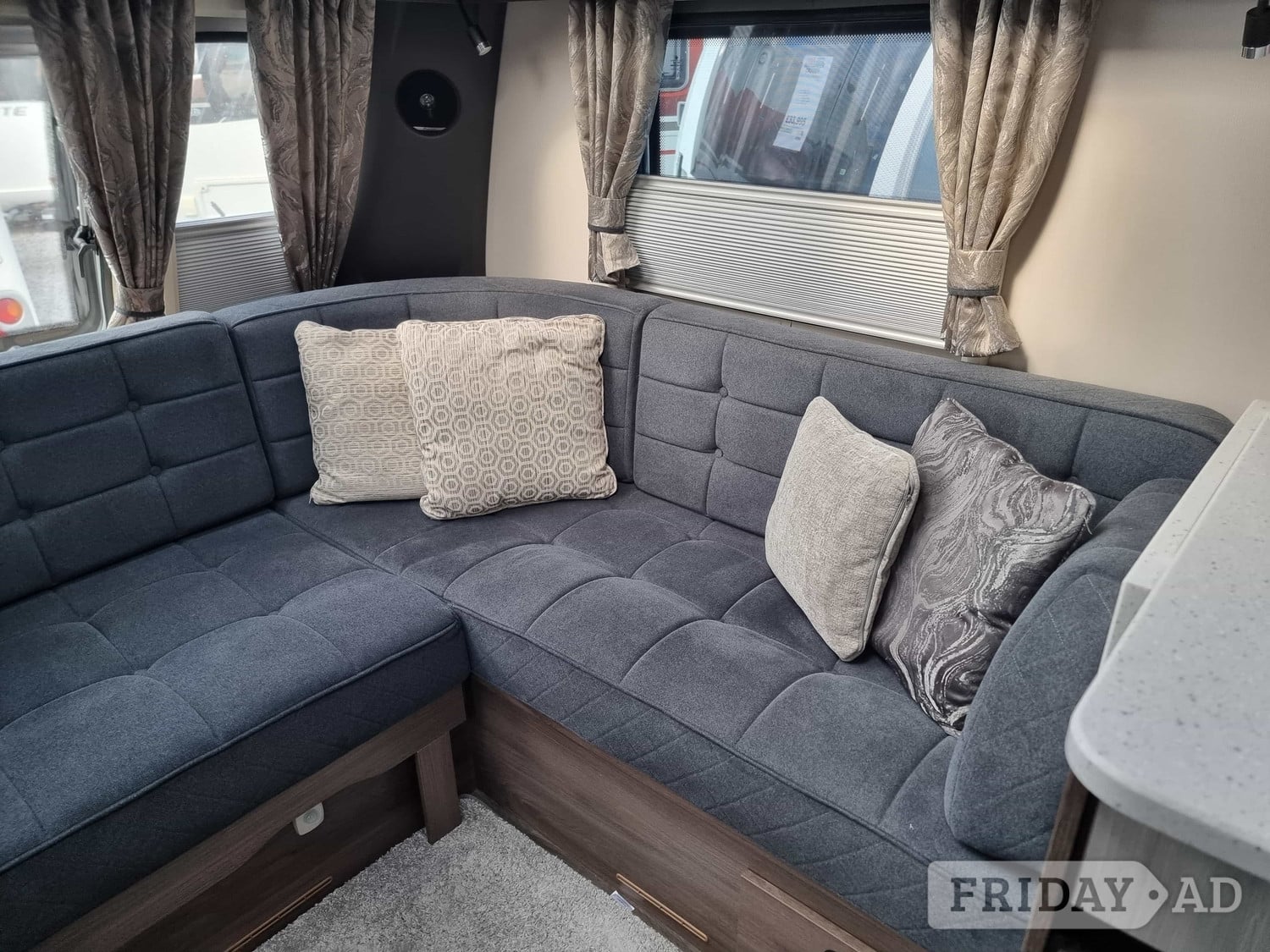 Coachman Lusso II 2024 - Motorhomes & Caravans