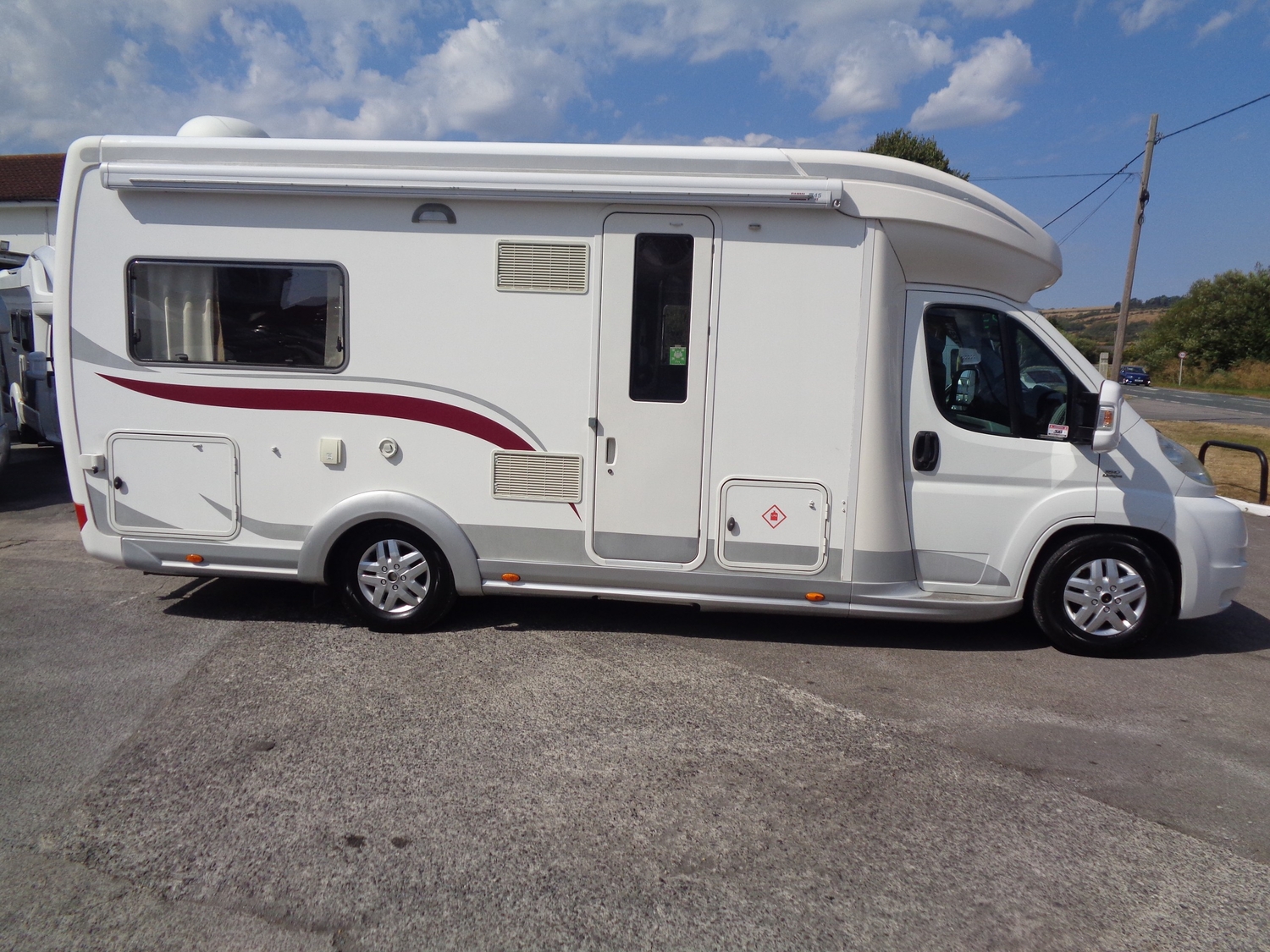 Eura Mobil Contura T 670 SB Weston-Super-Mare