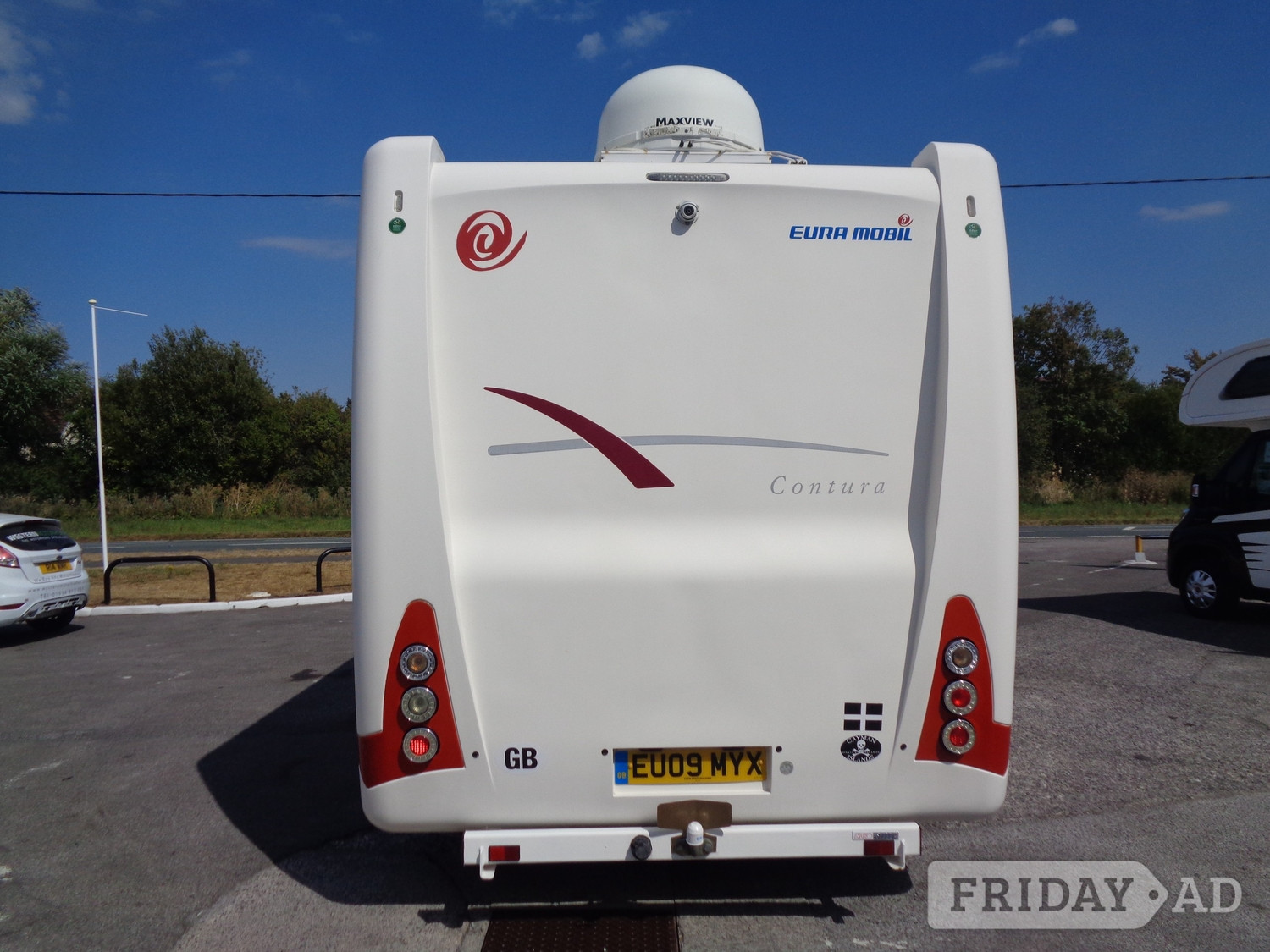 [ berth ]Eura Mobil Contura T 670 SB