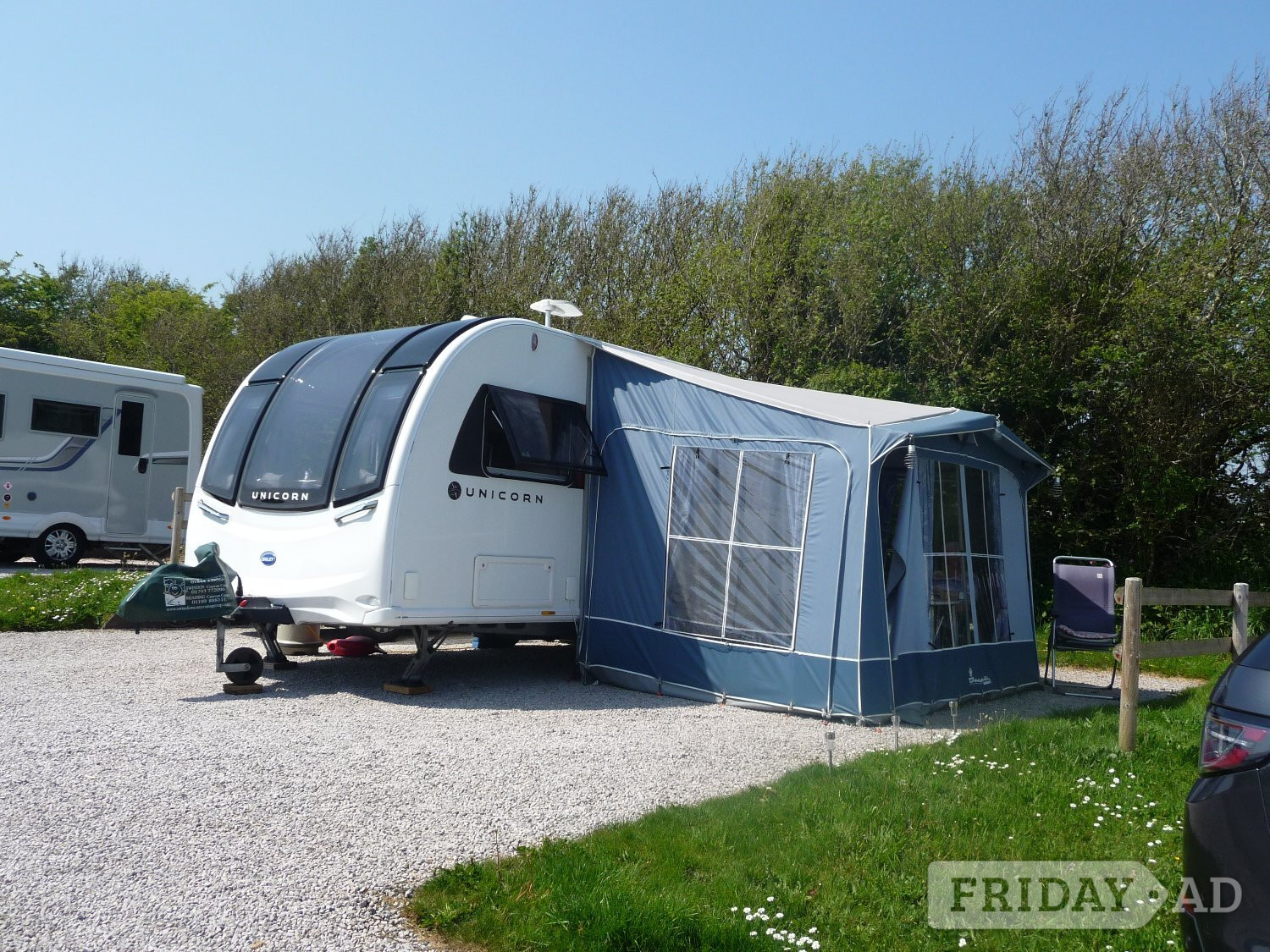 Isabella Ventura Marlin Porch Awning in Woodley