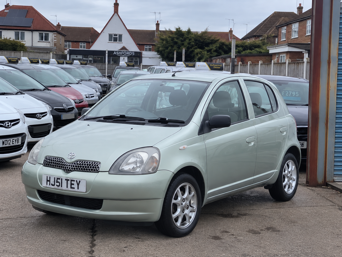 Toyota Yaris Ashford