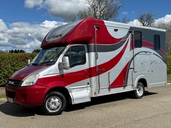 Ascot Weekender Iveco Daily Horsebox