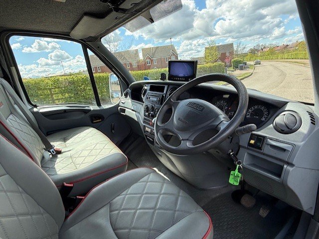 Ascot Weekender Iveco Daily Horsebox - Trailers & Horseboxes