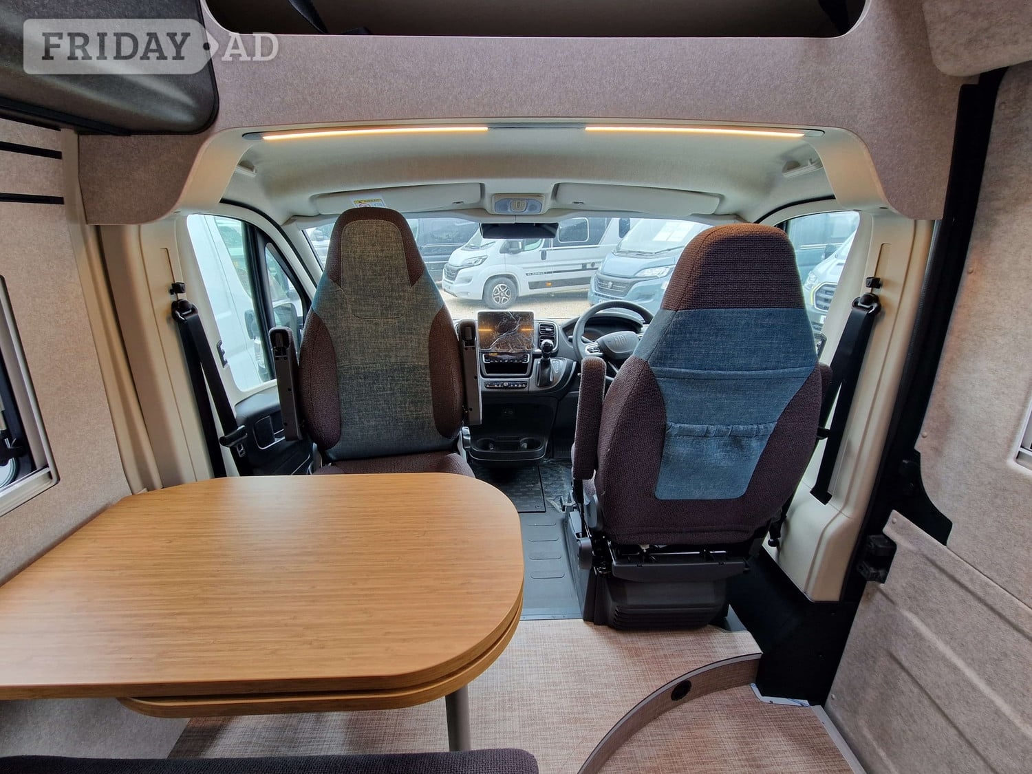 [4 berth ]Hymer Redwood 600 S