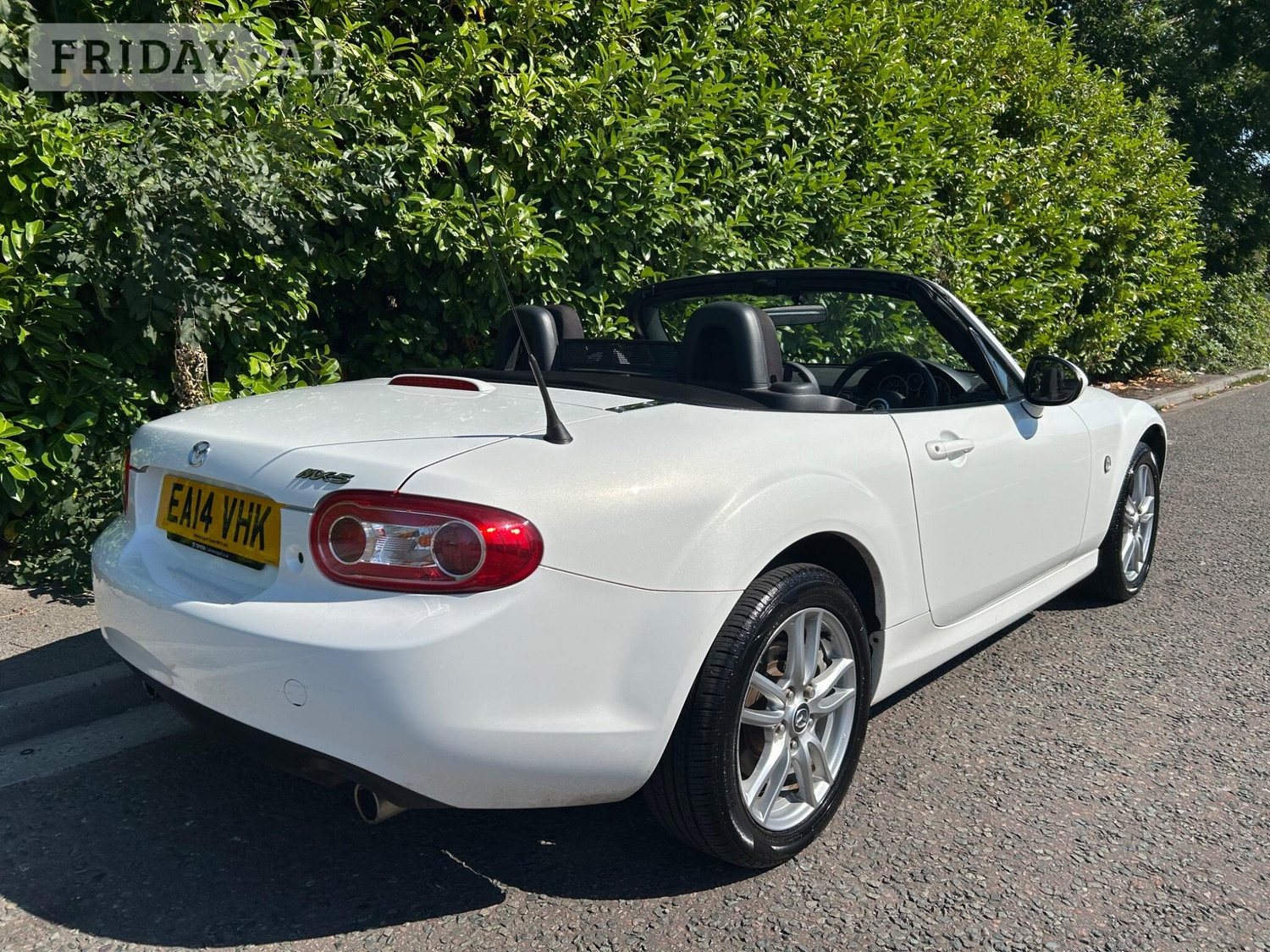 [ berth ]Mazda MX-5