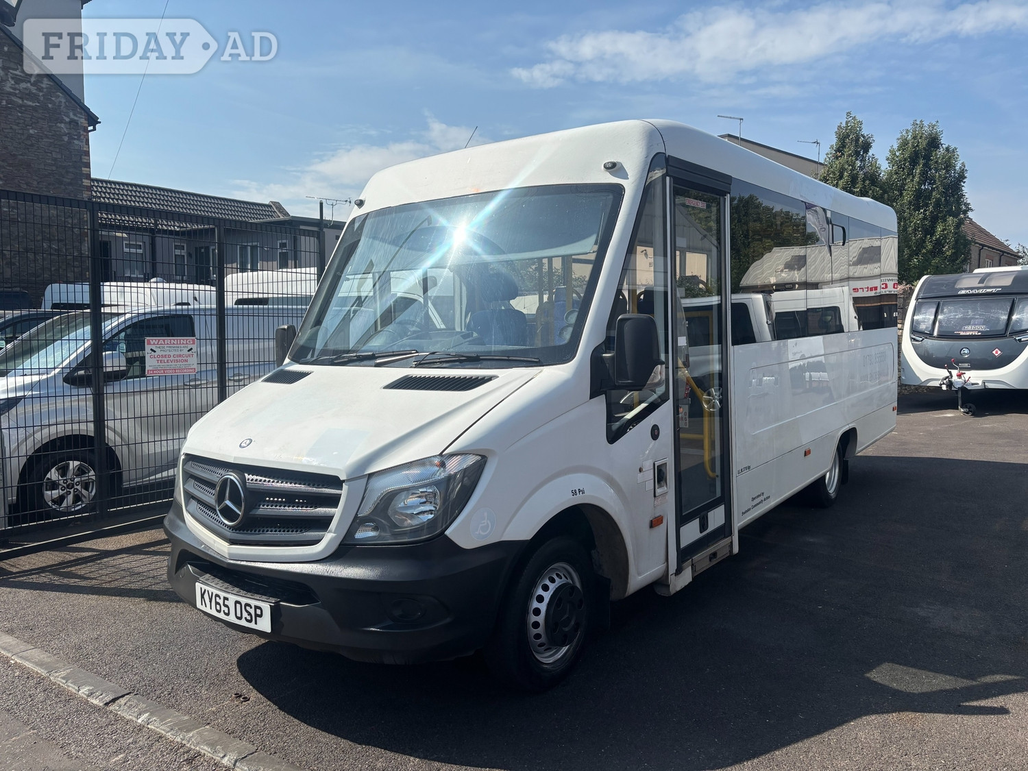 [ berth ]Mercedes-Benz Sprinter