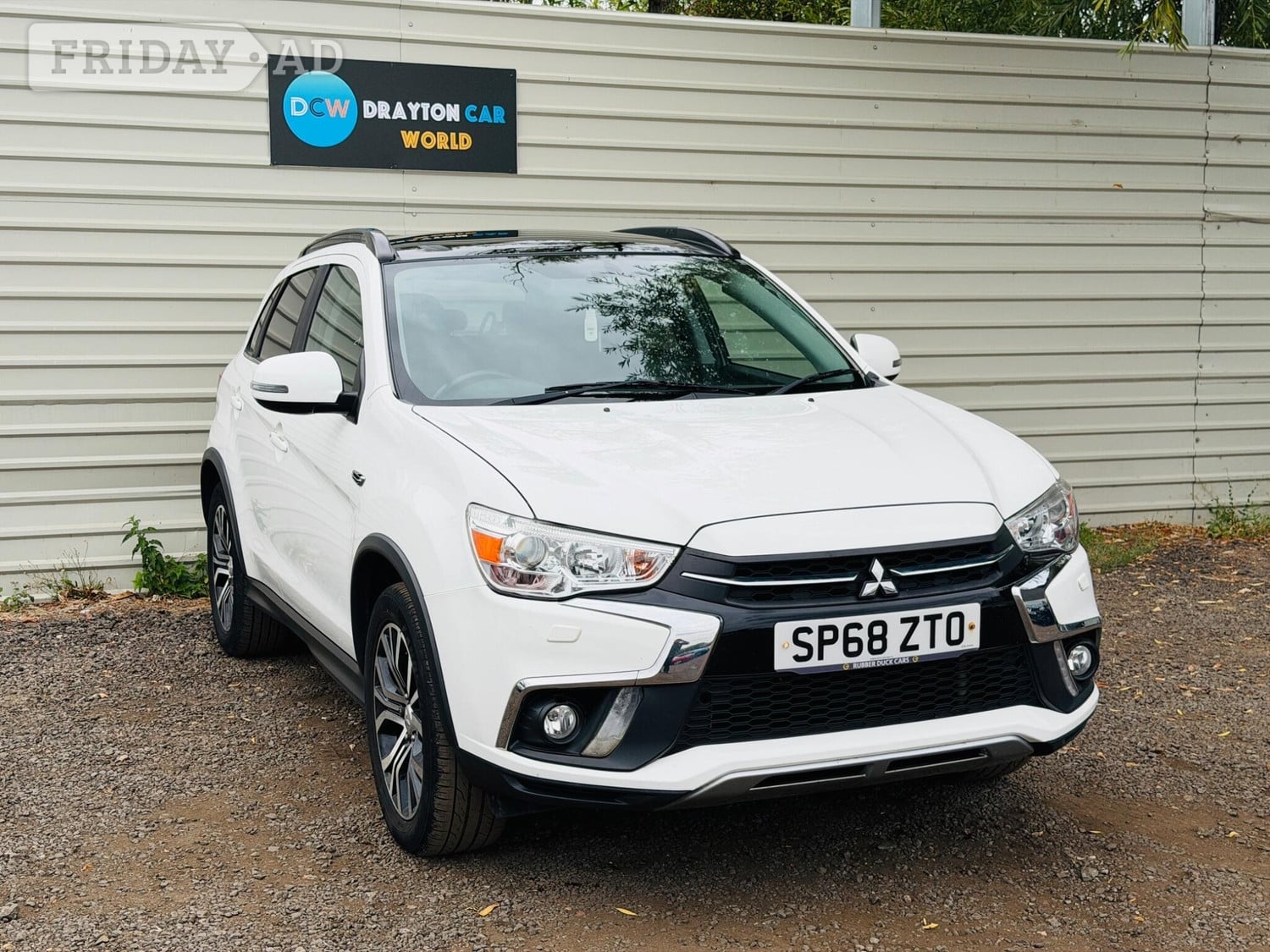 Mitsubishi ASX 2018 in Hillingdon