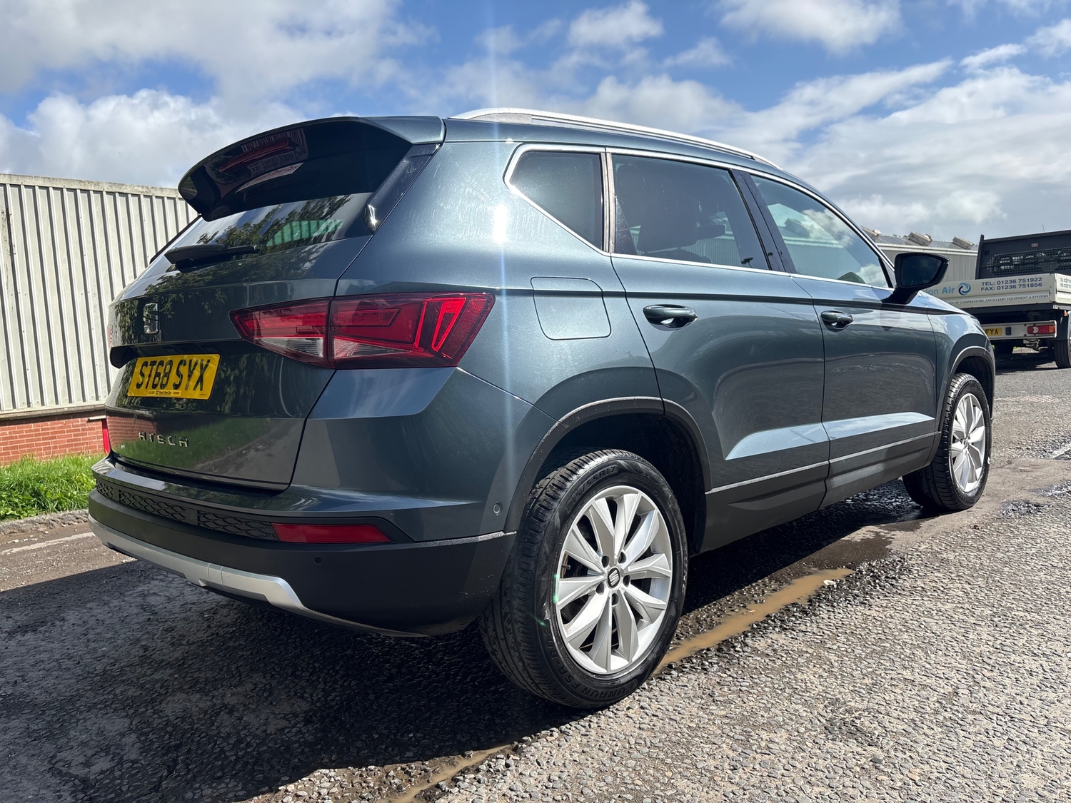 [ berth ]SEAT Ateca