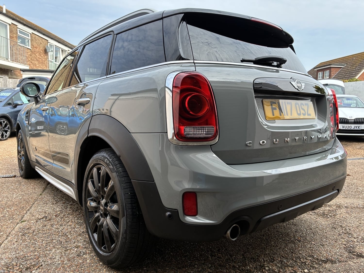 [ berth ]Mini Countryman