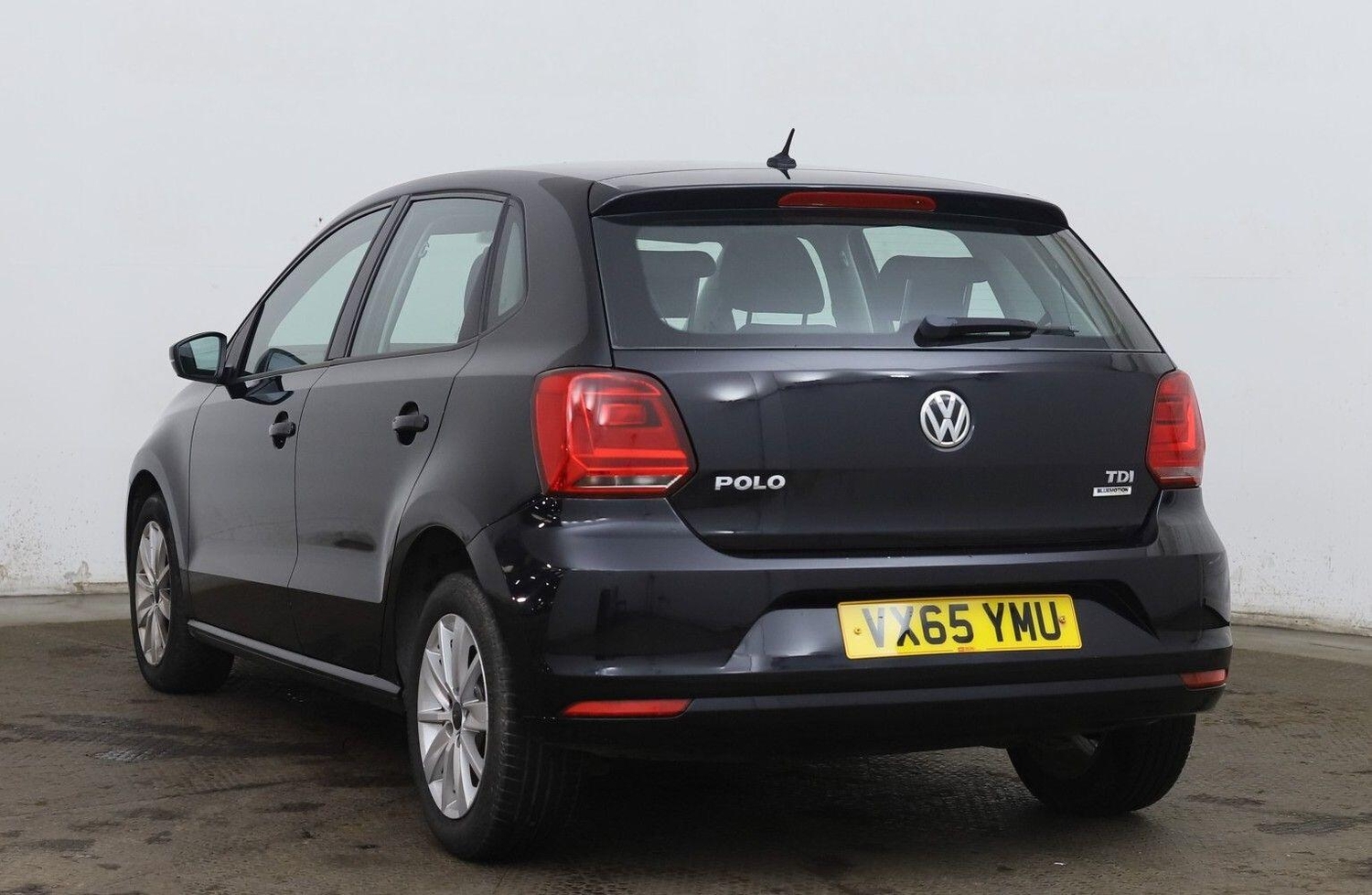 Volkswagen Polo 2015 - Cars in Shotts