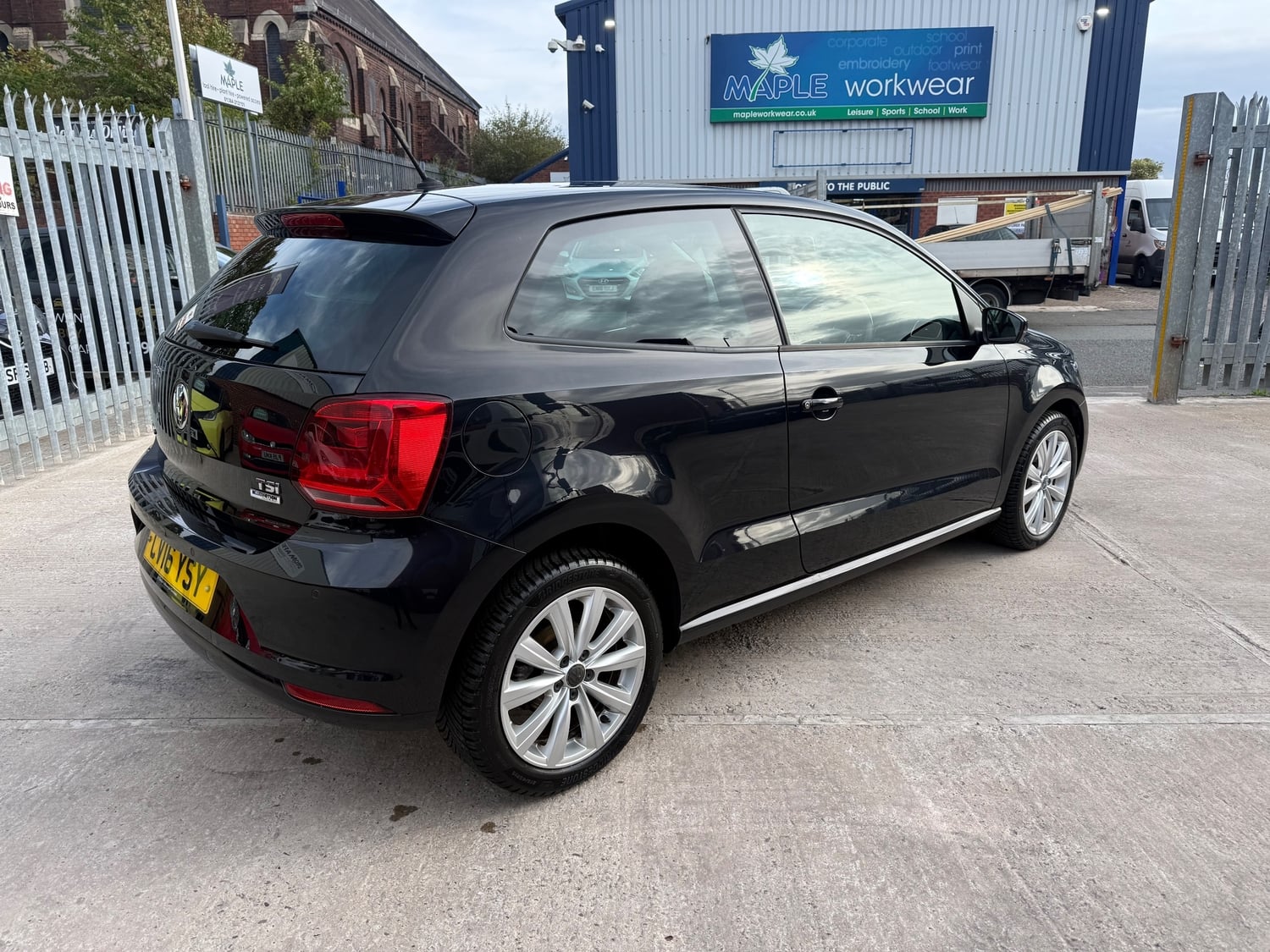 [ berth ]Volkswagen Polo