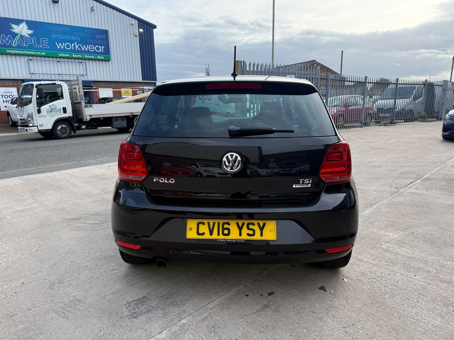 Volkswagen Polo 2016 - Cars in Dudley