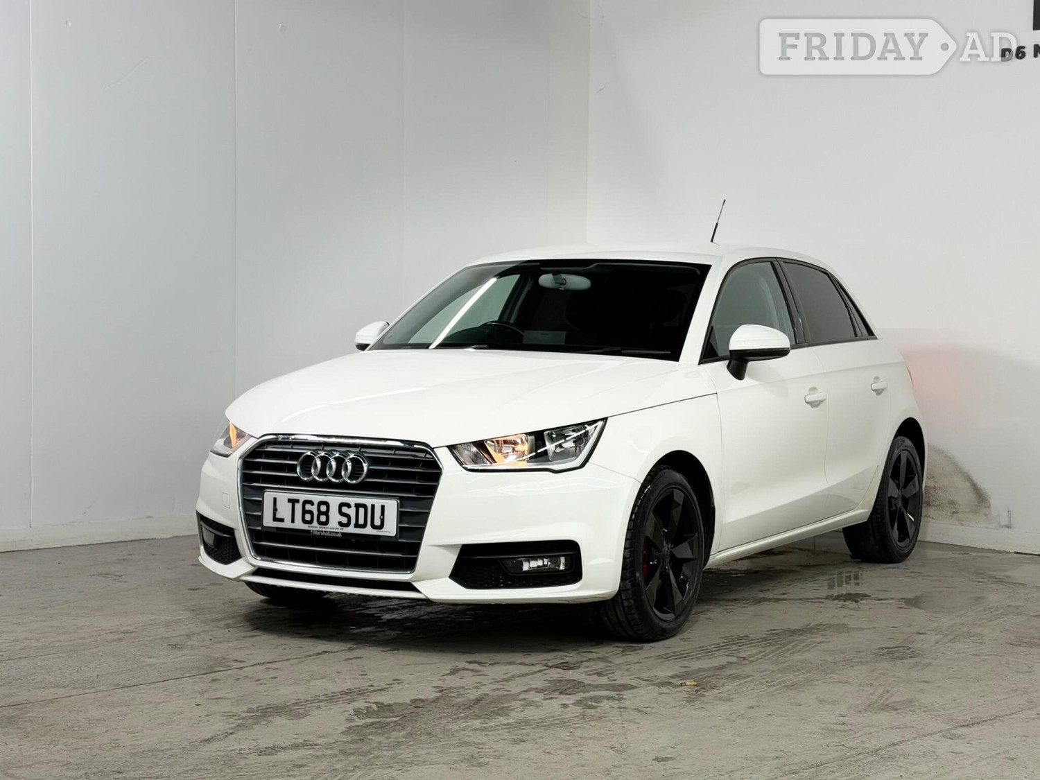 [ berth ]Audi A1