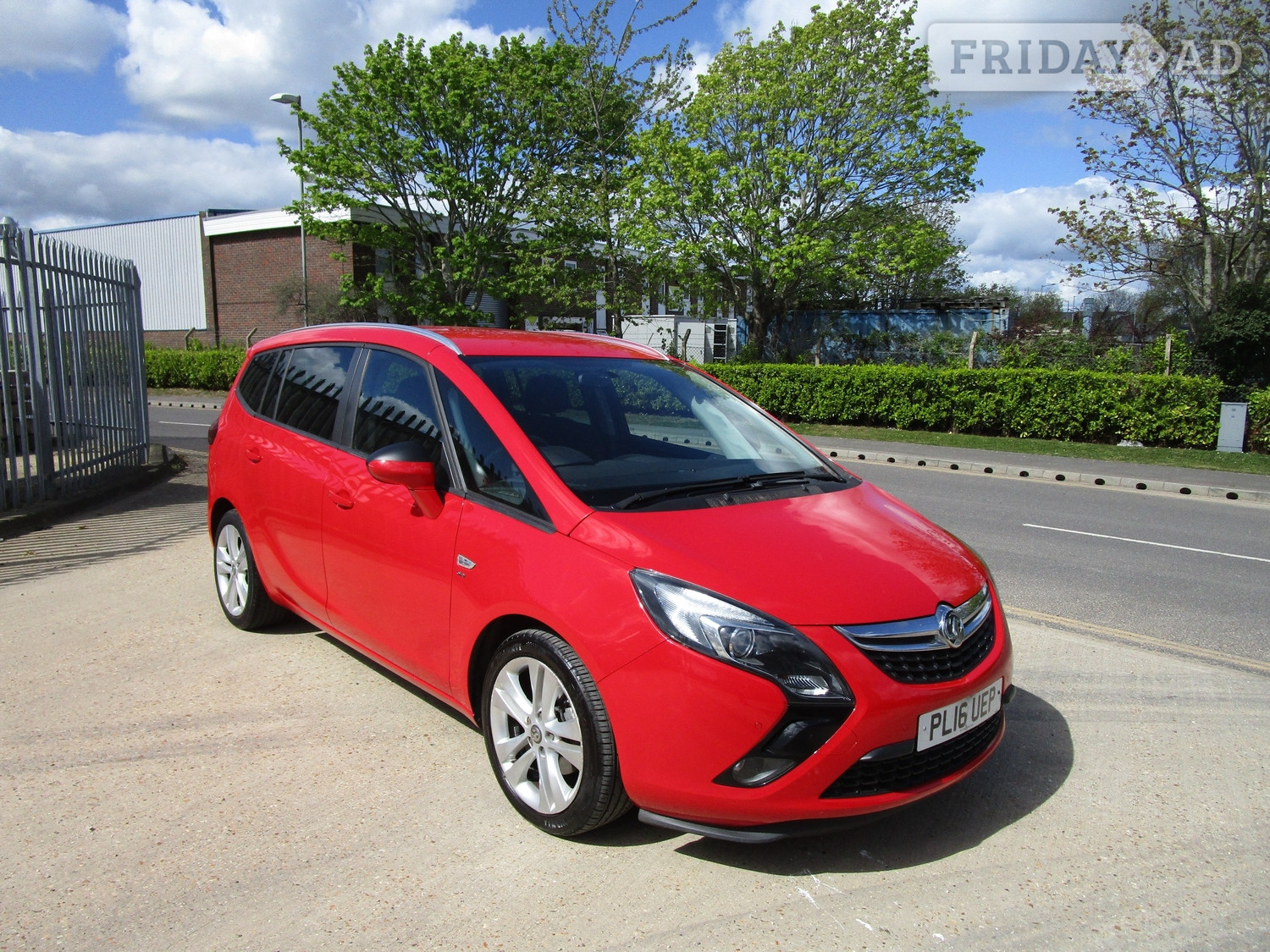 Vauxhall Zafira Tourer 2016 in Portsmouth