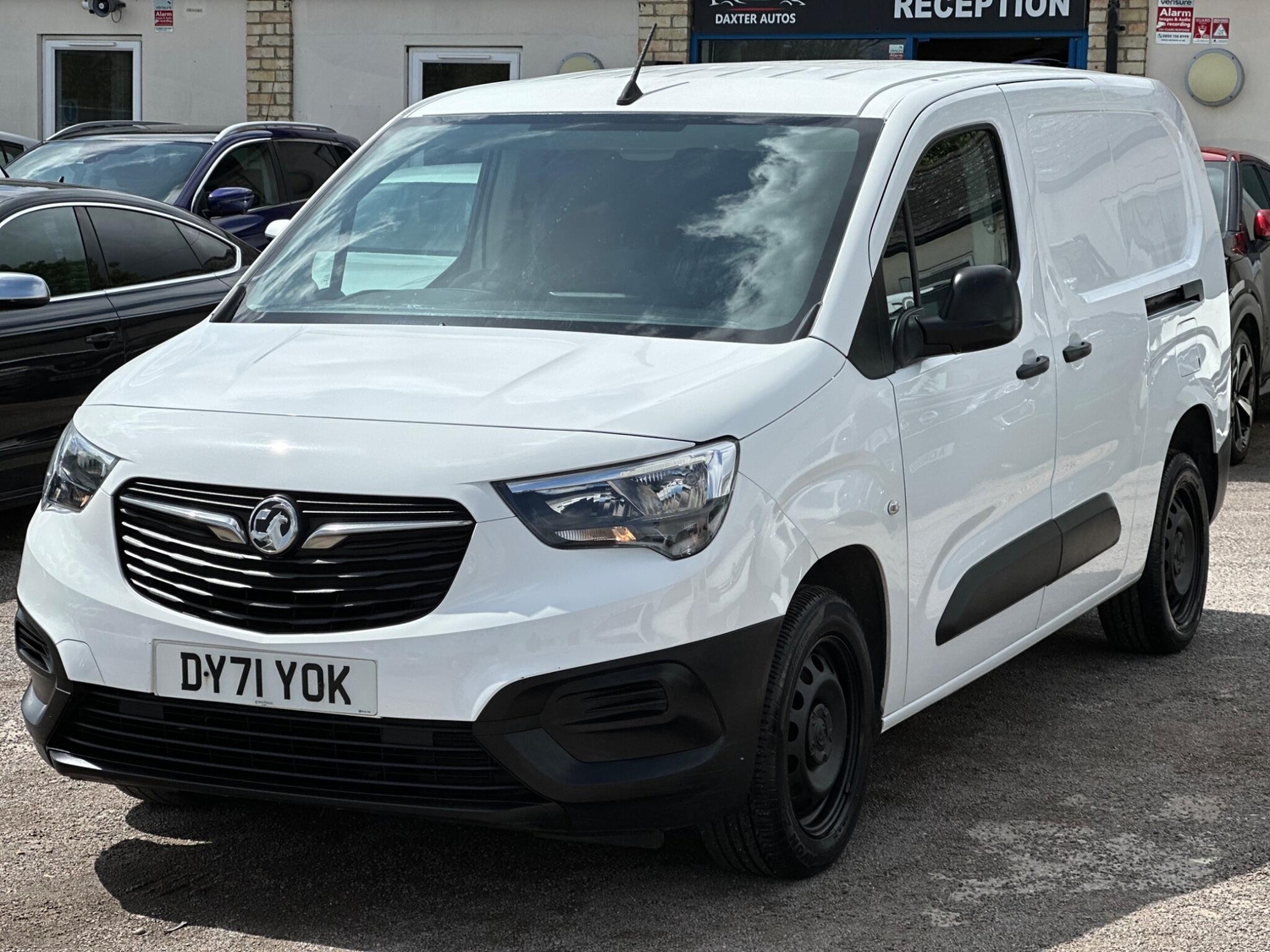 [ berth ]Vauxhall Combo