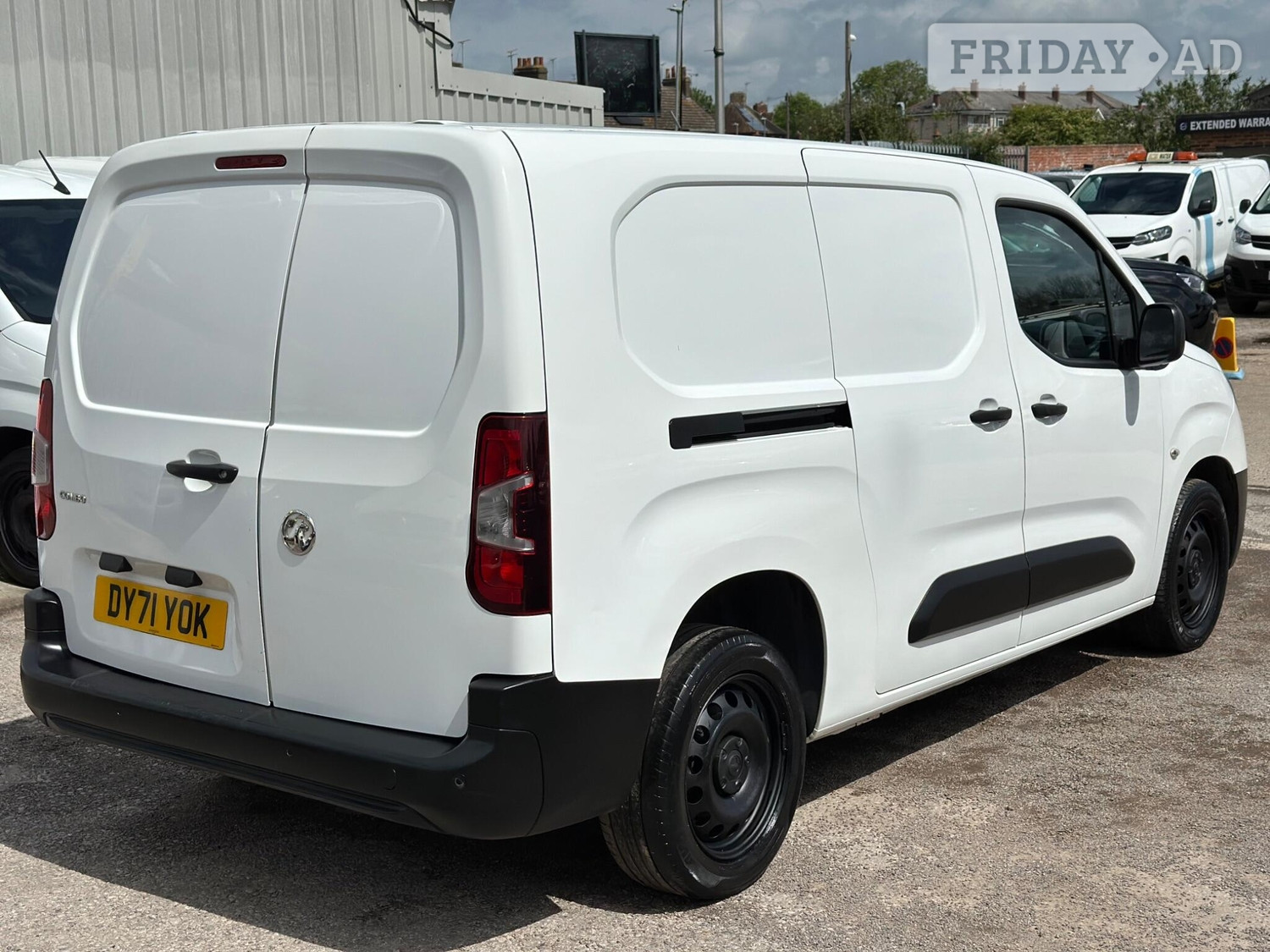 Vauxhall Combo 2022 - Vans & Commercial Vehicles