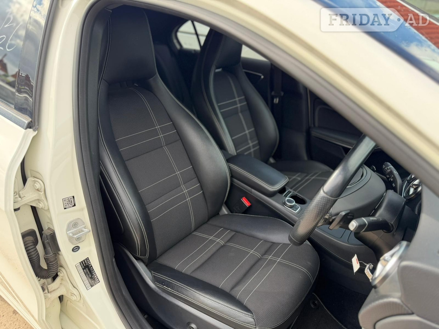 Mercedes-Benz A Class 2015 - Cars