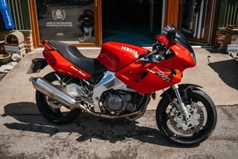 Yamaha SZR 1997