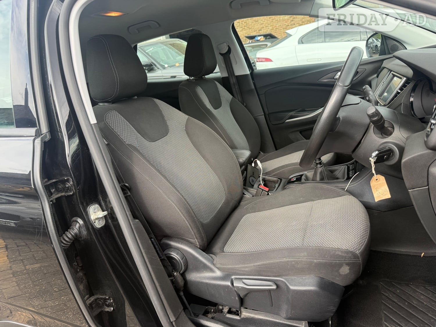 Vauxhall Grandland X 2018 - Cars in Hillingdon