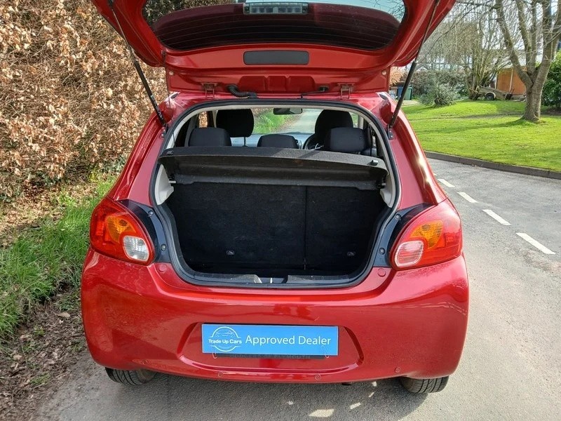 Mitsubishi Mirage 2013 - Cars
