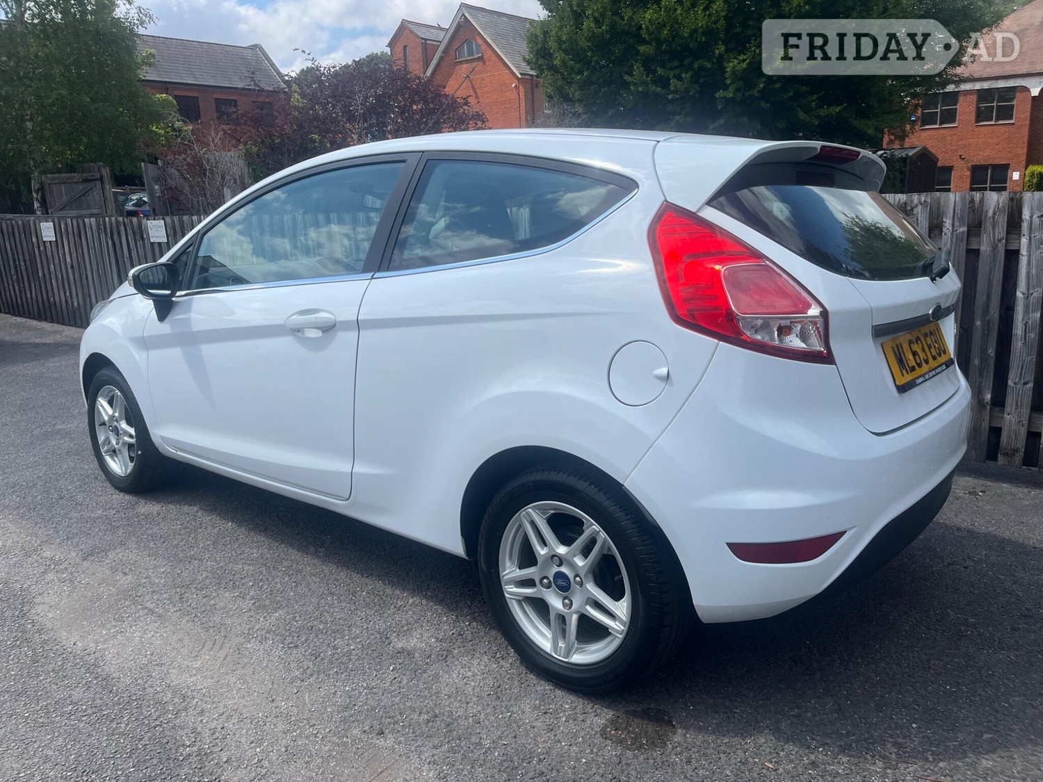 [ berth ]Ford Fiesta