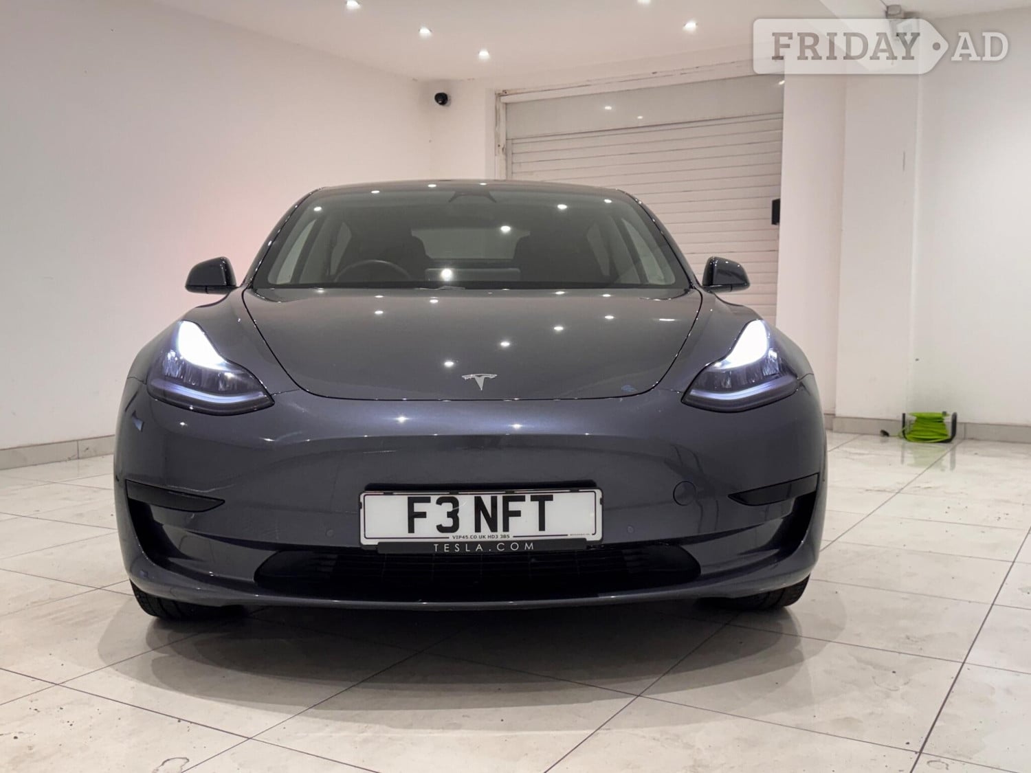 Tesla Model 3 2019 - Cars